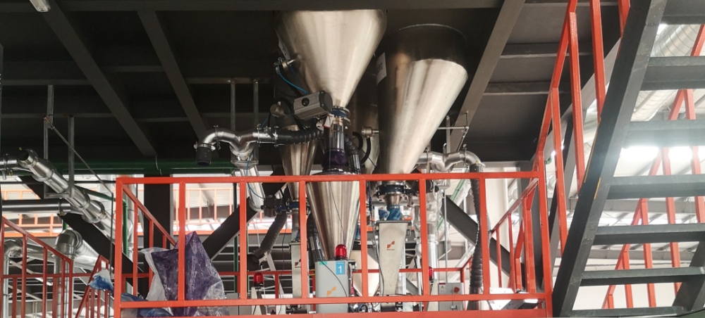 單色高濃度母粒