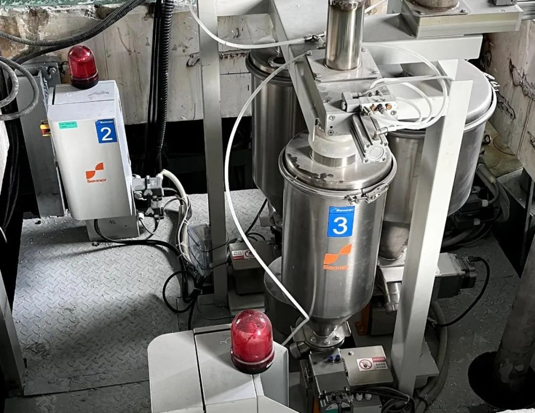 光伏封裝膠膜生產(chǎn)企業(yè)應(yīng)對(duì)原料計(jì)量的理想解決方案(圖5)